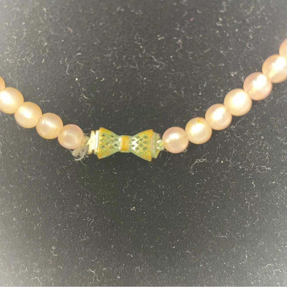 NECKLACE Vintage Child'S Pink Round Beads Bow Clasp